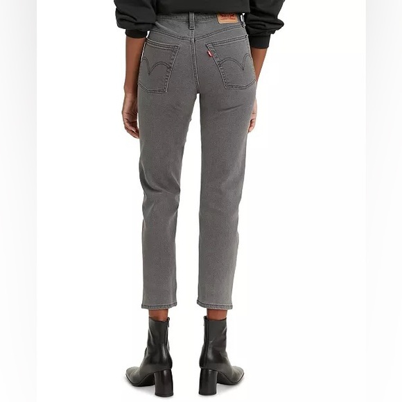 Women's Wedgie Straight-Leg Cropped Jeans size W26 L28 - Picture 2 of 3